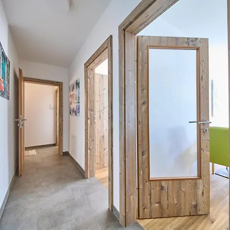 Intown Apartament Saalbach-Hinterglemm