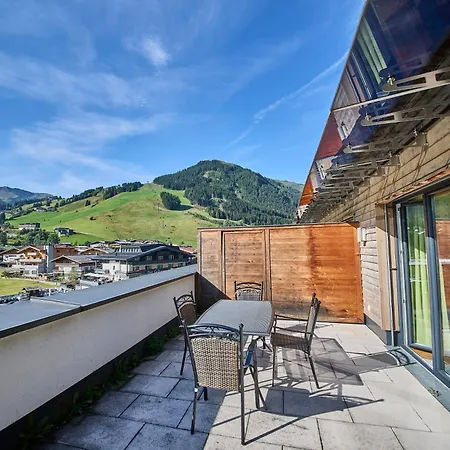 Intown Apartament Saalbach-Hinterglemm