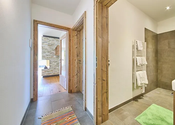 Intown ザールバッハ・ヒンターグレム